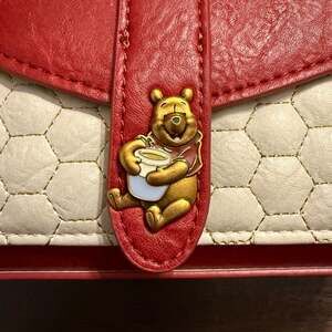 Loungefly Disney Winnie the Pooh Honeycomb Pattern Crossbody Bag - Exclusive